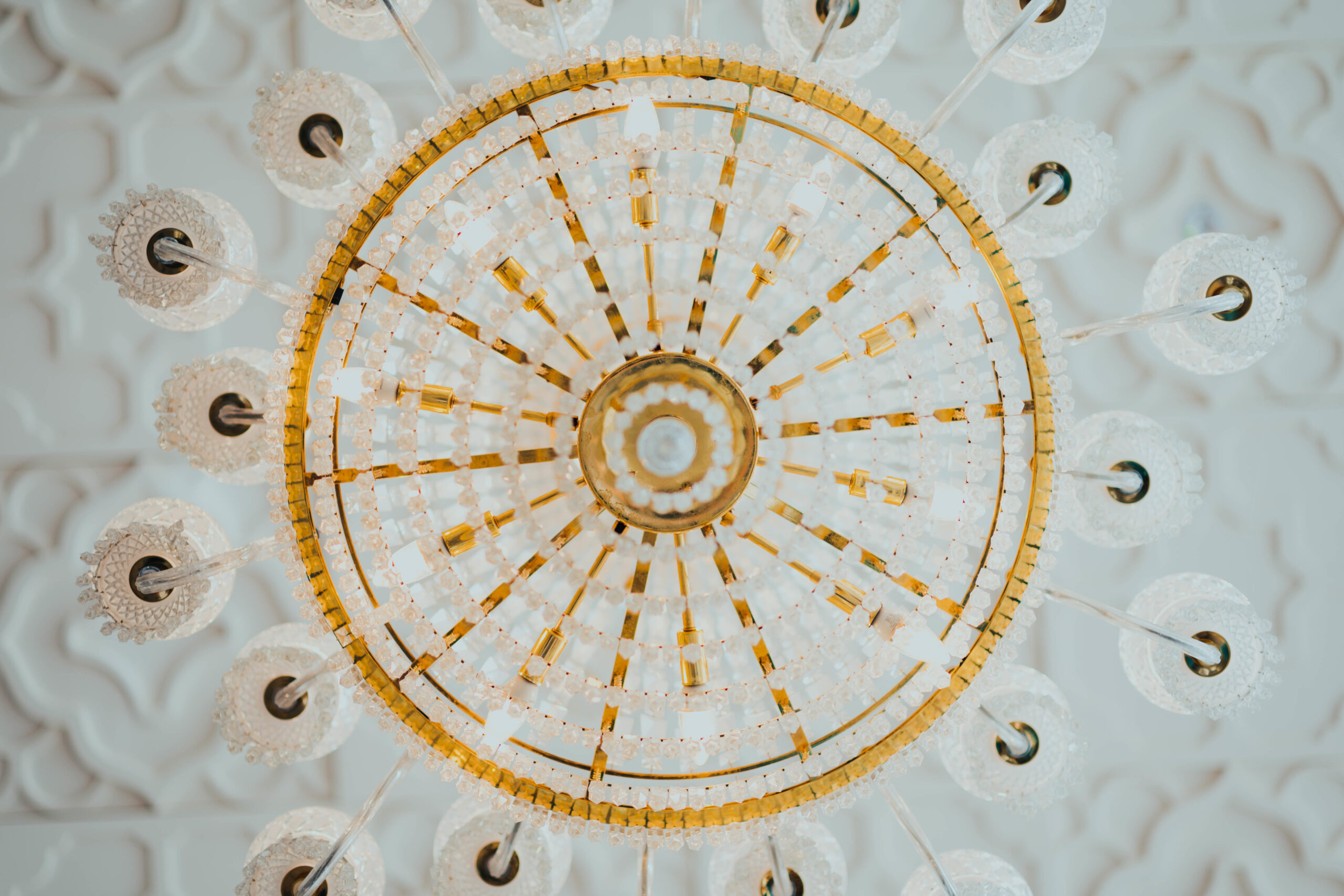 bespoke luxury chandeliers